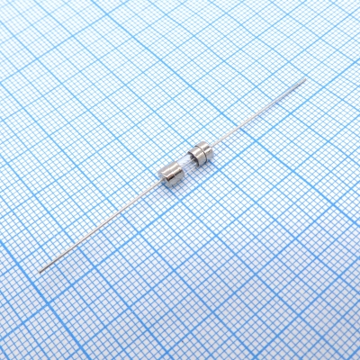 Fuse 3.6*10 15А выв.